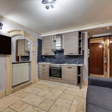 Lares Navona Apartment Rome Bagian luar foto